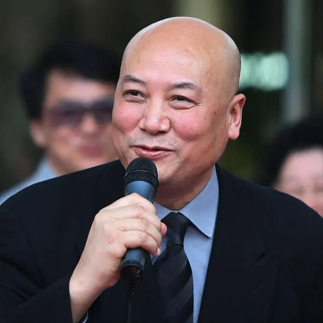 陈丽华去世2个月后,73岁迟重瑞近况被曝光,难怪550遗产一分不要