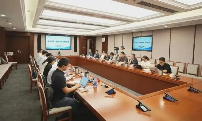 北京市率先建立平台经济“破卷向善”协商对话机制,围绕餐饮外卖商家降本增利开展协商