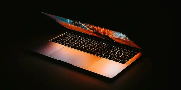 苹果拟在MacBook Pro等新品中导入95% BT.2020色域OLED屏