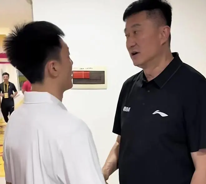 宏远速递!胡明轩提前告别杜锋,徐杰最新消息,张昊正式归队