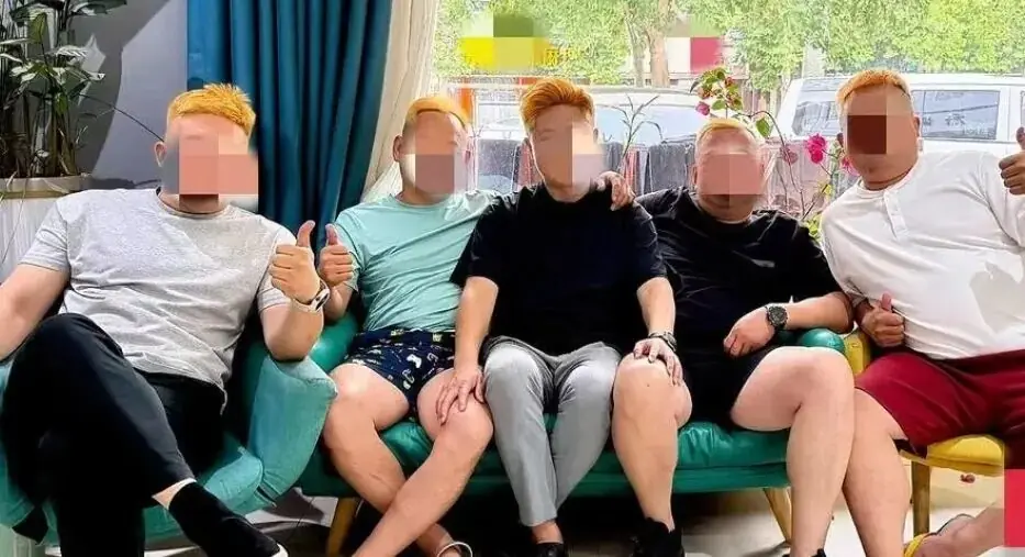 中国硬汉版lululemon，赚走中年男人18亿