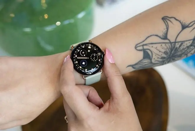 谷歌Pixel Watch 5智能手表部分规格曝光,419欧元起