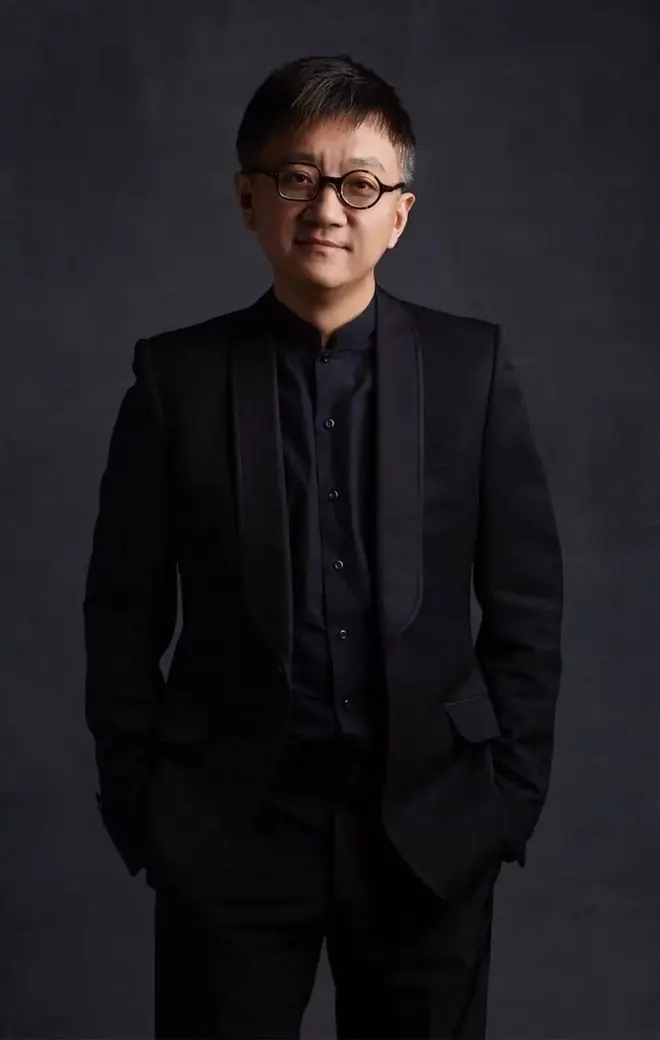 俞白眉:题材只是容器,要展现人类共同的痛点与希冀