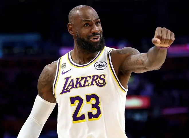 又要破纪录!詹姆斯恐迎NBA最大降薪,从5300万降至400万!