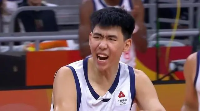 广东宏远大换血:杜锋下课后,三名小将命运急转弯