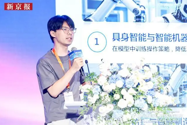 逆矩阵陈博远:AI竞争正从“预测Token”走向“预测世界”