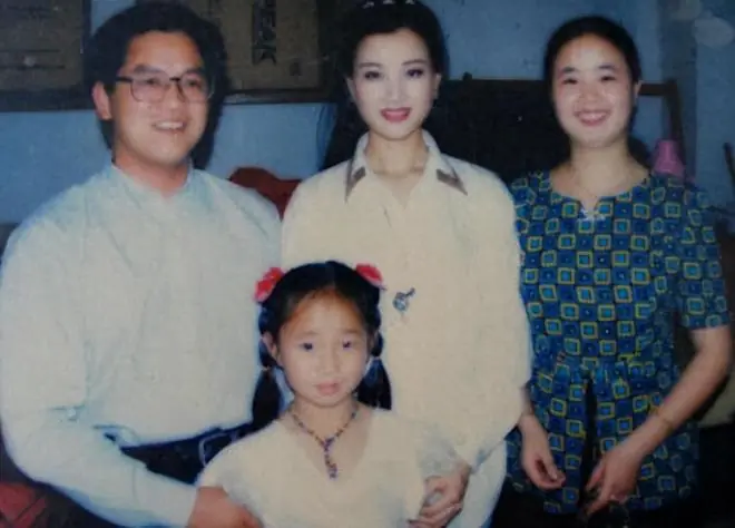 李谷一大胆开麦,揭露宋祖英走上高位的真相,观众:原来如此!