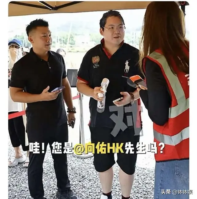 向佑出行被偶遇!路人曝其谦和有礼,直言一点也不胖,穿搭时尚了