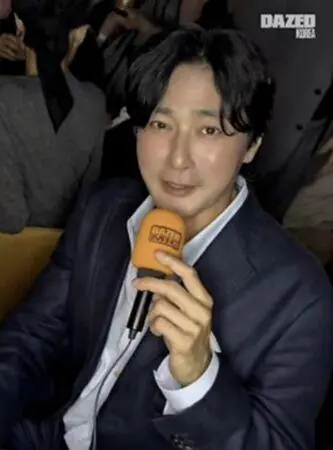 54岁张东健模样大变！「逆龄神颜曝光」韩网惊：差点认不出