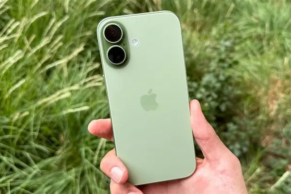 成本上涨太恐怖!苹果部分产线砍掉iPhone 17三分之一产能