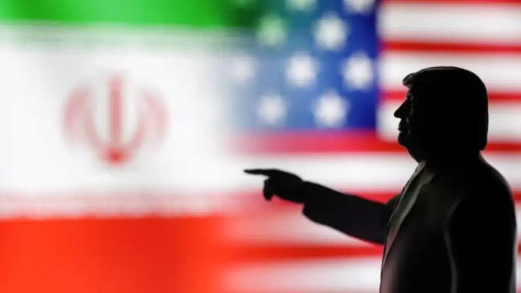 美伊开火海峡重回风暴,特朗普又说很快平息,意味着什么?