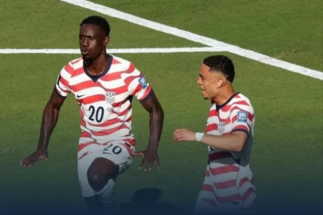 十人美国2-0波黑:东道主惊险过关,波黑“多打一人”沦为笑谈