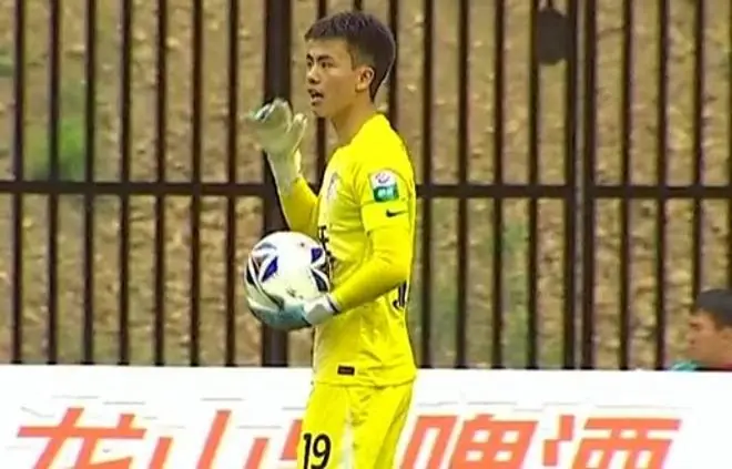 4场完成3次零封,大连英博B队球员萧志仁当选中乙5月最佳门将