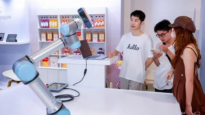 不会代码的文科生,已经开始用AI做产品了