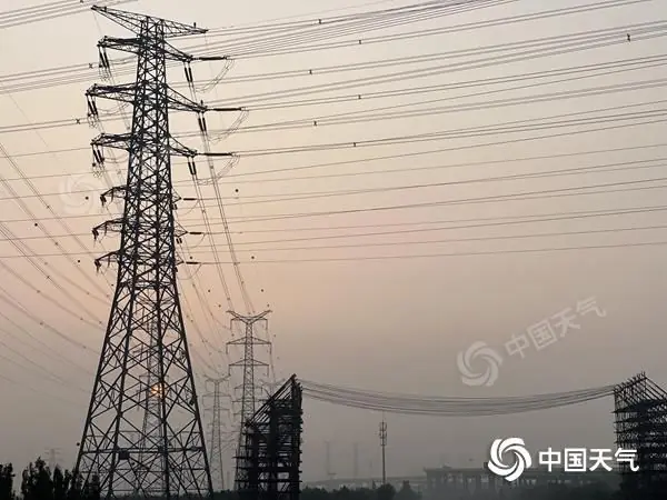 今明两天北京或有分散性雷阵雨 高温持续体感炎热